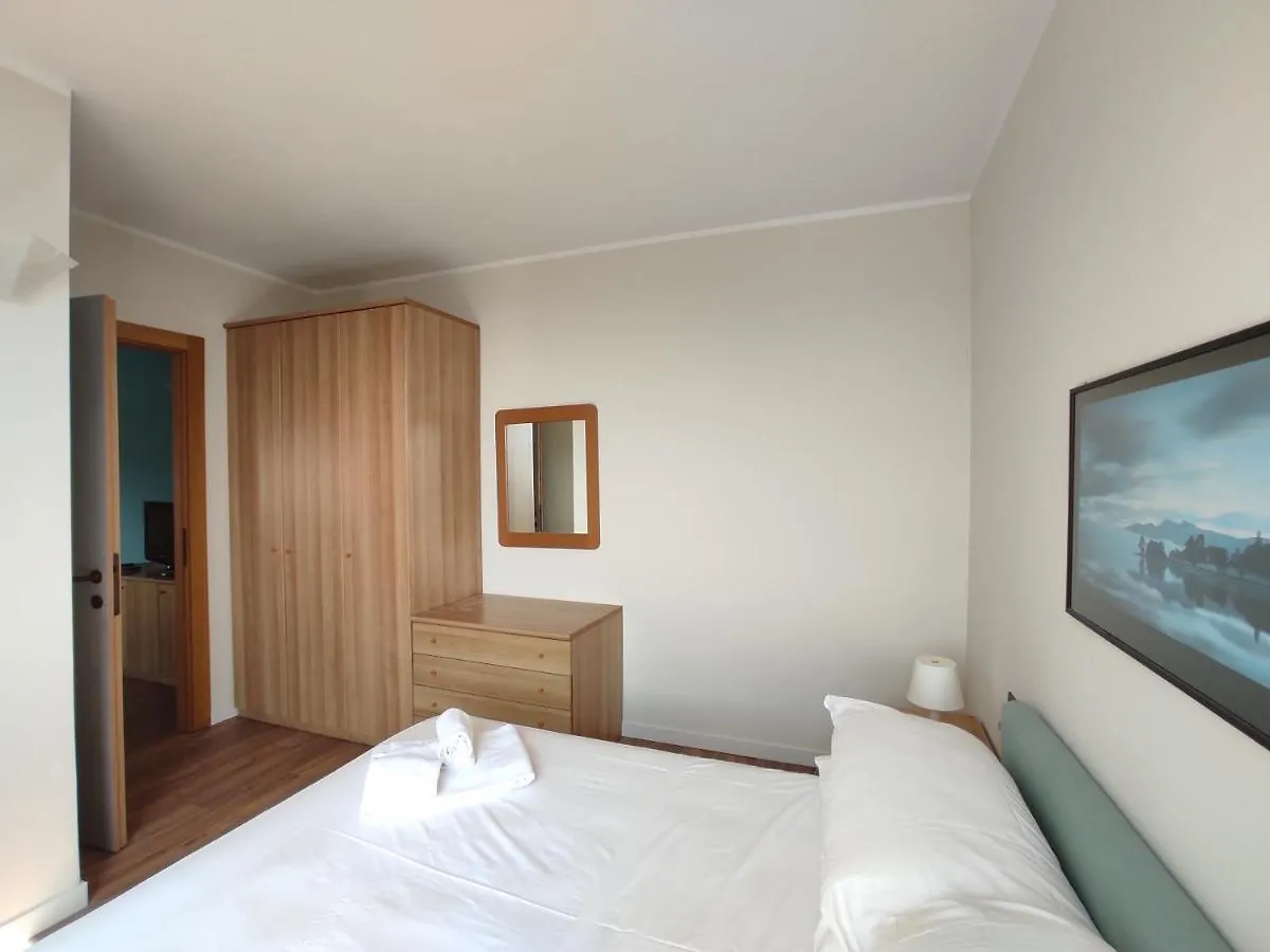 Genova Business Homes 0*, Genoa Italy